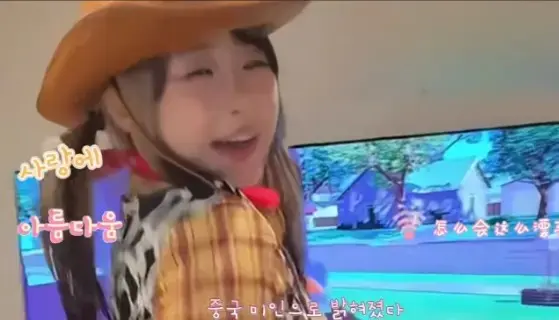 解锁《pupu噗噗三部曲全系列》，西部牛仔影像带来别样视觉盛宴，在温柔日常中收获治愈瞬间-噗噗恋爱vlog全集畅看！