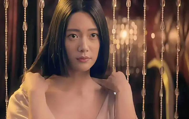 韩国电影《美人》未删减版1080P高清在线观看-星辰影院