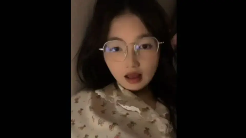 国产剧-《困困兔》VLOG第二季全季4K无删减版-困困兔日常实录与闺蜜互动高清资源免费分享-VS影院