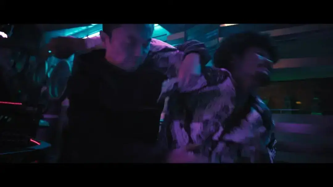 《火遮眼》-谢苗演绎孤胆英雄动作片 4K超高清中字未删减在线看_《火遮眼》全集免费纯净极速播放_《火遮眼》阿里云盘磁力链接资源获取 - 影视宝库