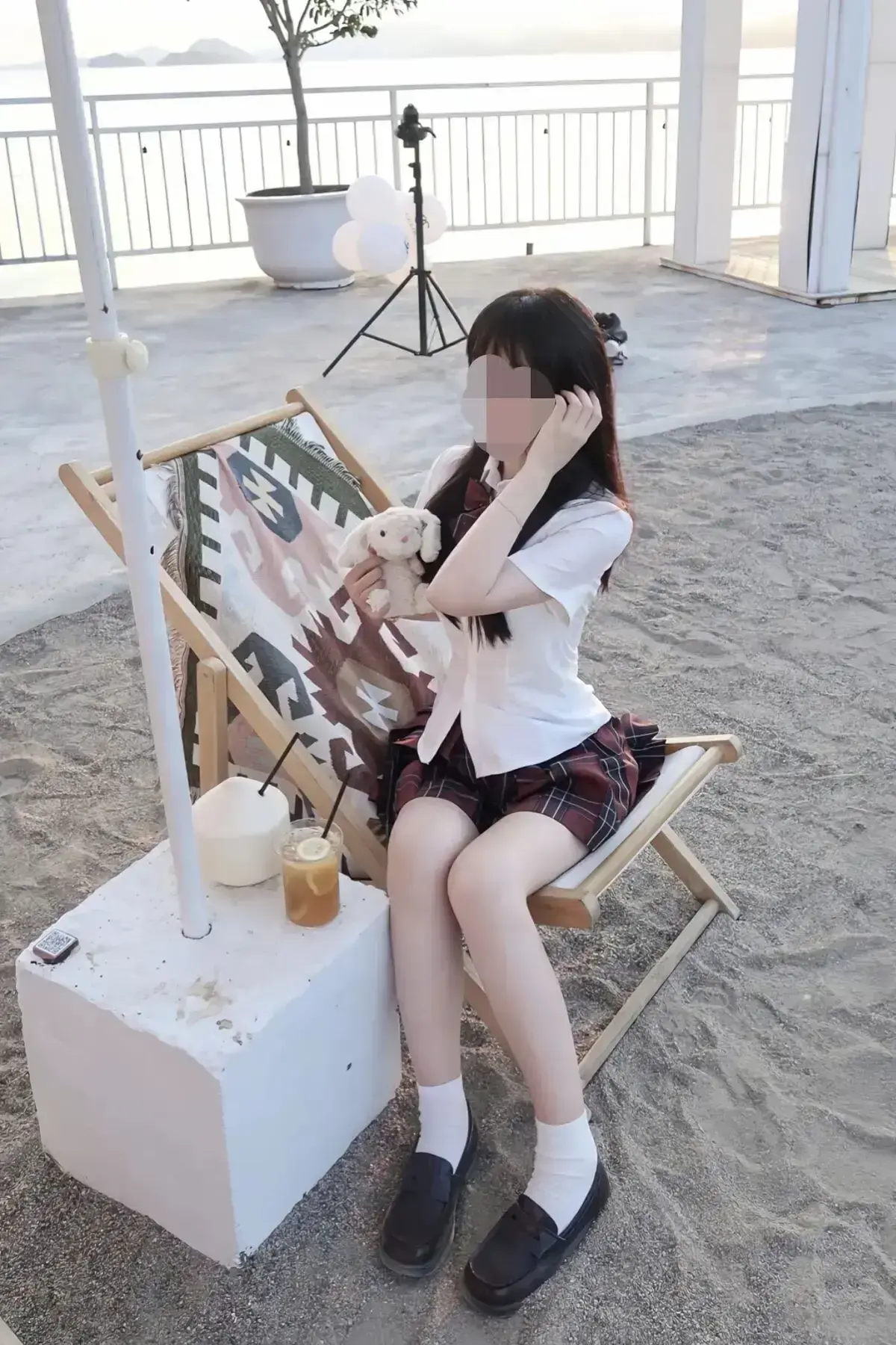 《成都日落甜茶景区莉利岛厕所网红视频》《旅拍网红fanny9999天然呆思思思然鱼丸粗面申雪倩木木梅子全程原视频》